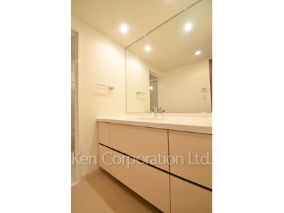 芝浦アイランド ブルームタワーの写真 パウダールーム ※8階の同じ間取タイプを撮影。仕様が異なることがあります。