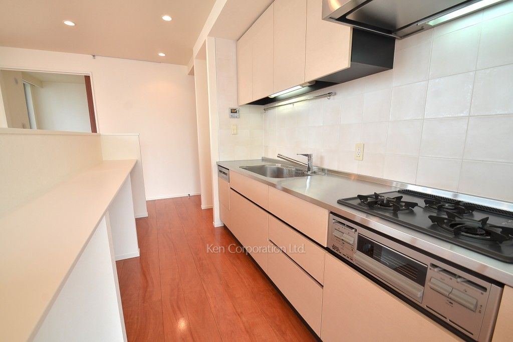 芝浦アイランド ブルームタワーの写真 キッチン ※8階の同じ間取タイプを撮影。仕様が異なることがあります。