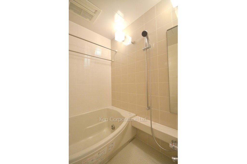 芝浦アイランド ブルームタワーの写真 バスルーム ※8階の同じ間取タイプを撮影。仕様が異なることがあります。