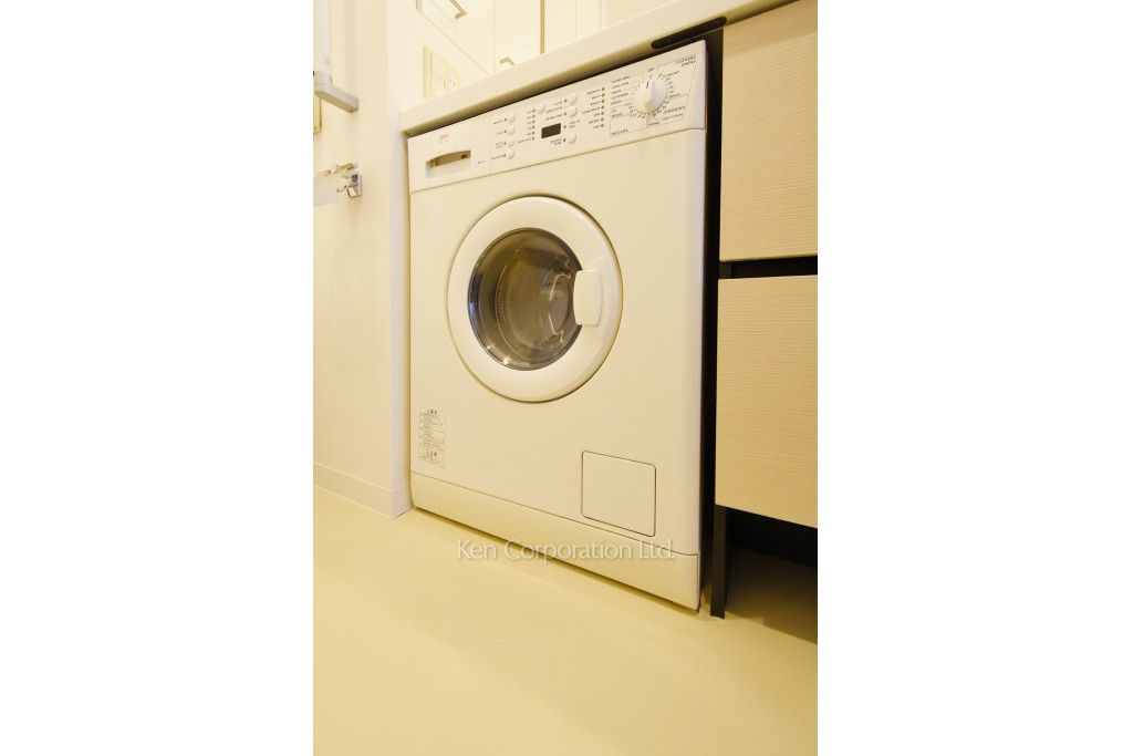洗濯乾燥機 ※8階の同じ間取タイプを撮影。仕様が異なることがあります。
