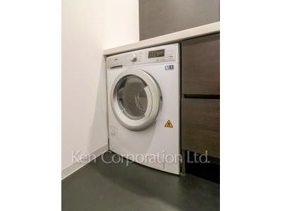 芝浦アイランド ブルームタワーの写真 洗濯機 ※18階の同じ間取タイプを撮影。仕様が異なることがあります。