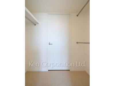 芝浦アイランド ブルームタワーの写真 ウォークインクローゼット ※17階の同じ間取タイプを撮影。仕様が異なることがあります。