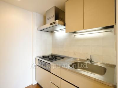 芝浦アイランド ブルームタワーの写真 キッチン ※17階の同じ間取タイプを撮影。仕様が異なることがあります。