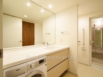 芝浦アイランド ブルームタワーの写真 パウダールーム ※17階の同じ間取タイプを撮影。仕様が異なることがあります。