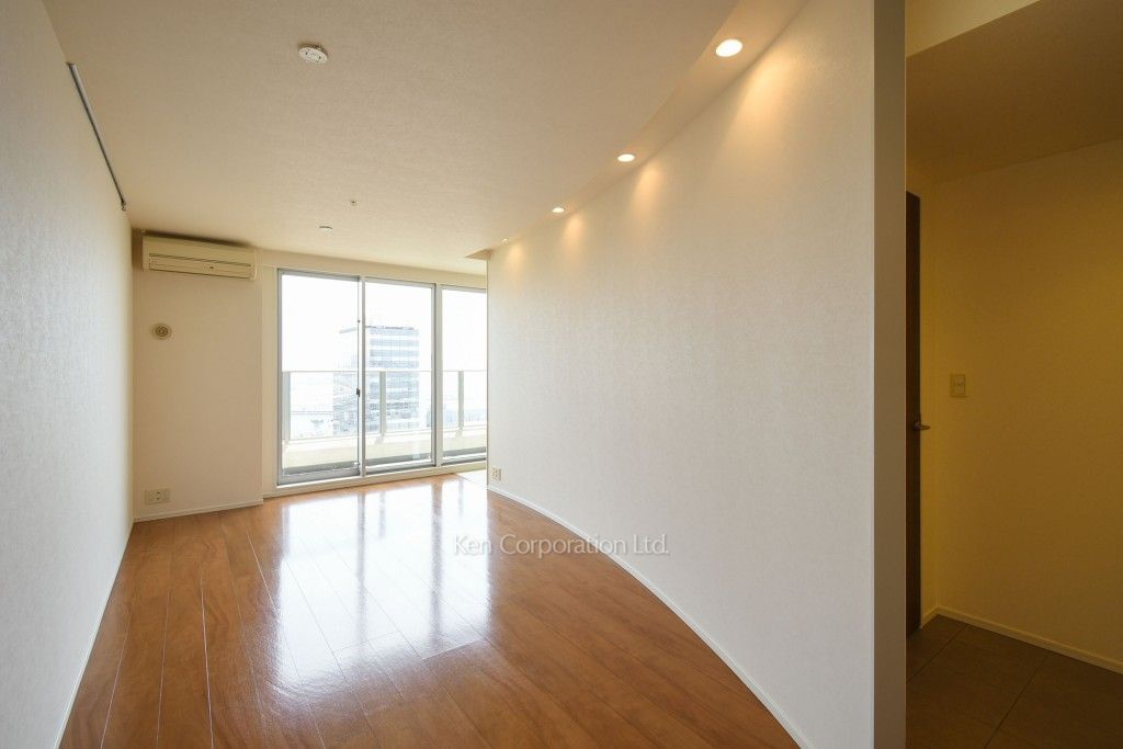 芝浦アイランド ブルームタワーの写真 居室（LDなど） ※17階の同じ間取タイプを撮影。仕様が異なることがあります。