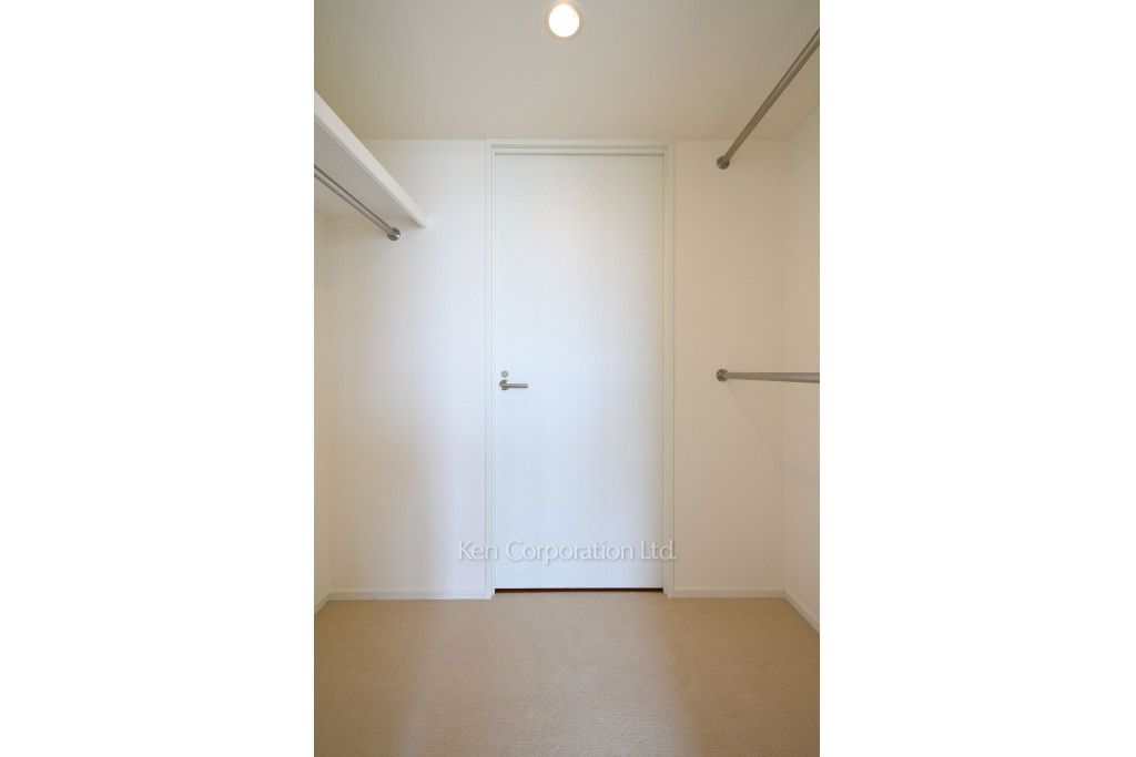 芝浦アイランド ブルームタワーの写真 ウォークインクローゼット ※17階の同じ間取タイプを撮影。仕様が異なることがあります。