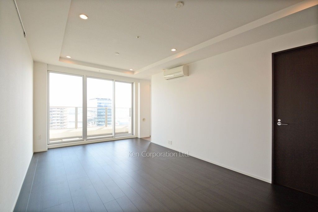 芝浦アイランド ブルームタワーの写真 居室（LDなど） ※18階の同じ間取タイプを撮影。仕様が異なることがあります。