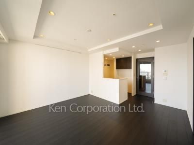 芝浦アイランド ブルームタワーの写真 居室（LDなど） ※28階の同じ間取タイプを撮影。仕様が異なることがあります。