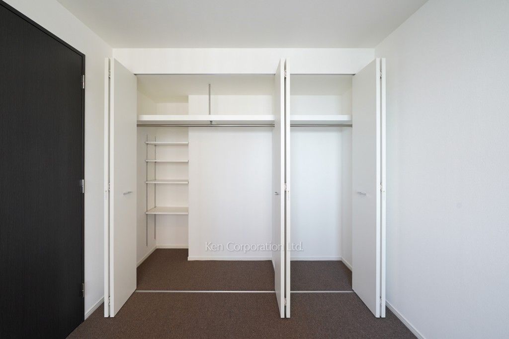 芝浦アイランド ブルームタワーの写真 クローゼット ※28階の同じ間取タイプを撮影。仕様が異なることがあります。
