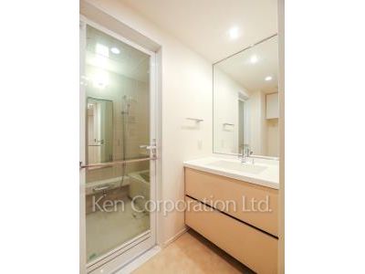 パウダールーム