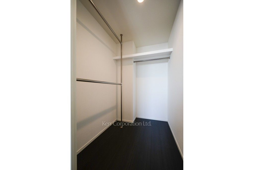 芝浦アイランド ブルームタワーの写真 ウォークインクローゼット ※24階の同じ間取タイプを撮影。仕様が異なることがあります。