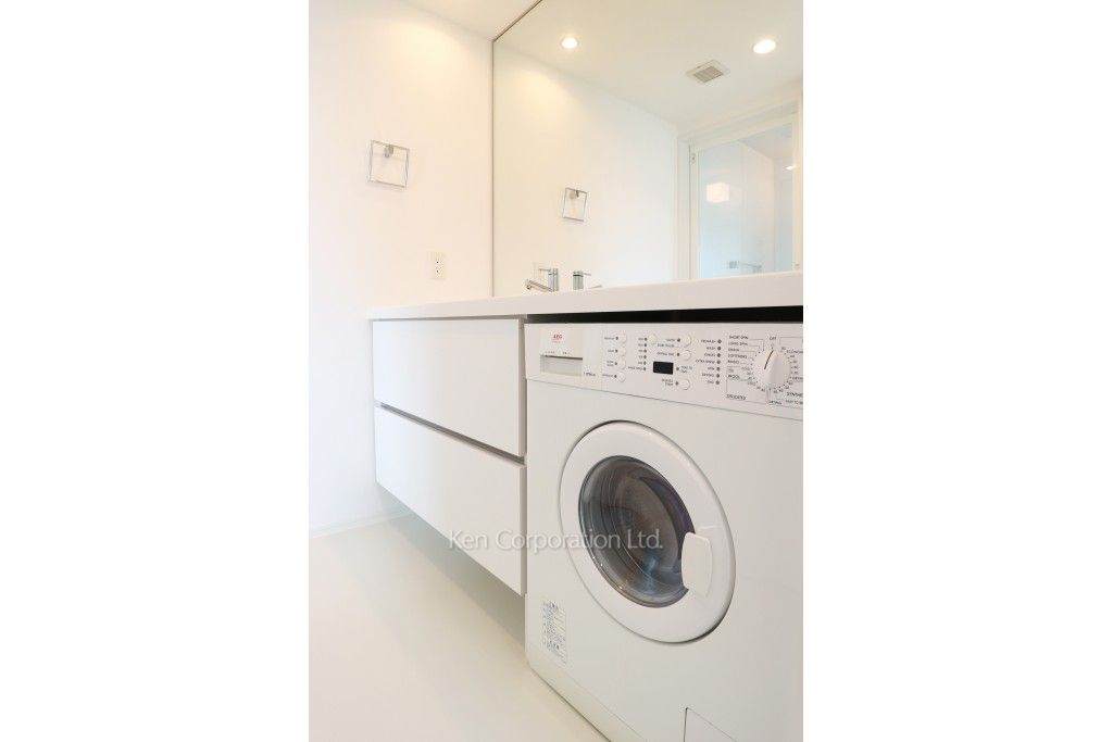 洗濯乾燥機 ※35階の同じ間取タイプを撮影。仕様が異なることがあります。
