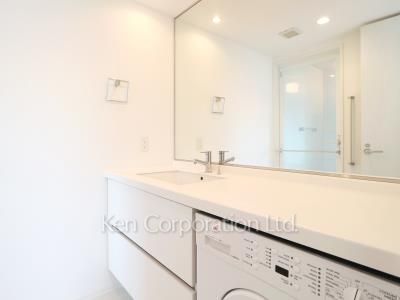 芝浦アイランド ブルームタワーの写真 パウダールーム ※35階の同じ間取タイプを撮影。仕様が異なることがあります。