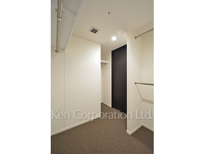 芝浦アイランド ブルームタワーの写真 ウォークインクローゼット ※38階の同じ間取タイプを撮影。仕様が異なることがあります。