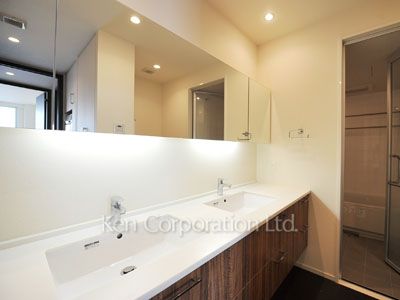 パウダールーム ※41階の同じ間取タイプを撮影。仕様が異なることがあります。