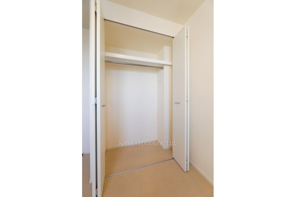 芝浦アイランド ブルームタワーの写真 クローゼット ※17階の同じ間取タイプを撮影。仕様が異なることがあります。