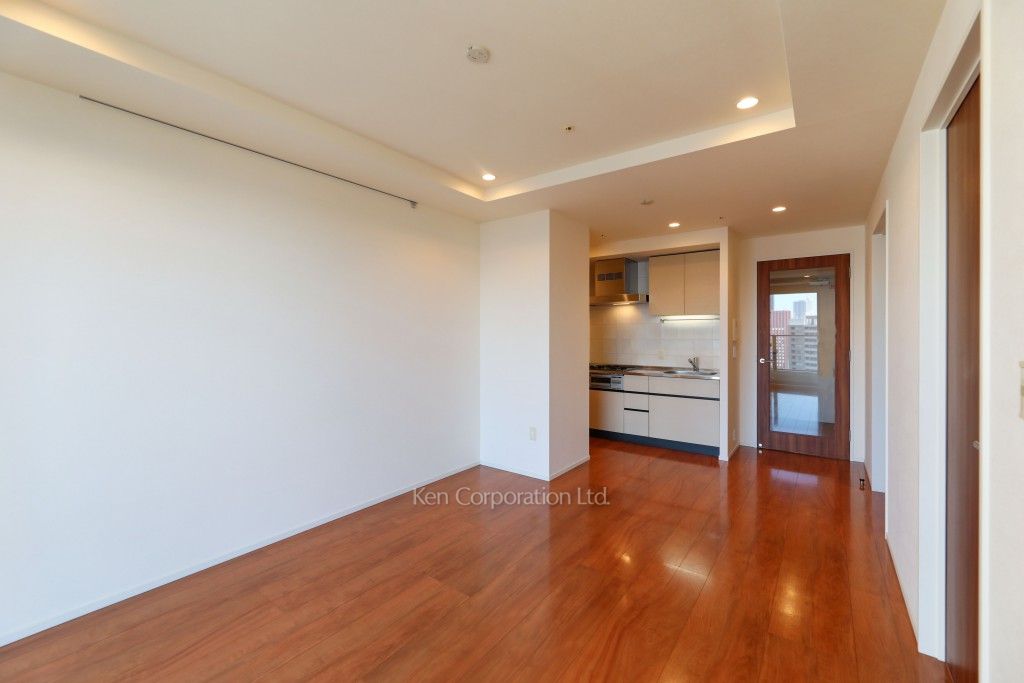 芝浦アイランド ブルームタワーの写真 居室（LDなど） ※17階の同じ間取タイプを撮影。仕様が異なることがあります。