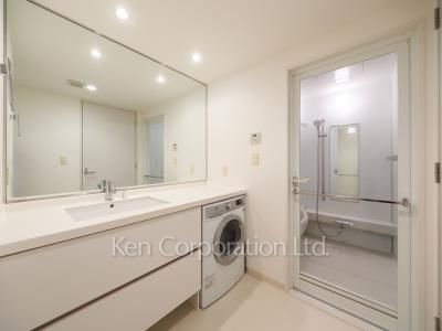 芝浦アイランド ブルームタワーの写真 パウダールーム ※19階の同じ間取タイプを撮影。仕様が異なることがあります。