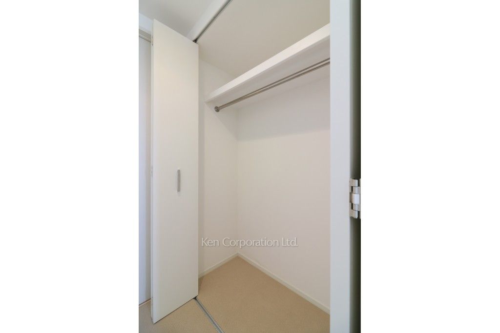 芝浦アイランド ブルームタワーの写真 クローゼット ※25階の同じ間取タイプを撮影。仕様が異なることがあります。