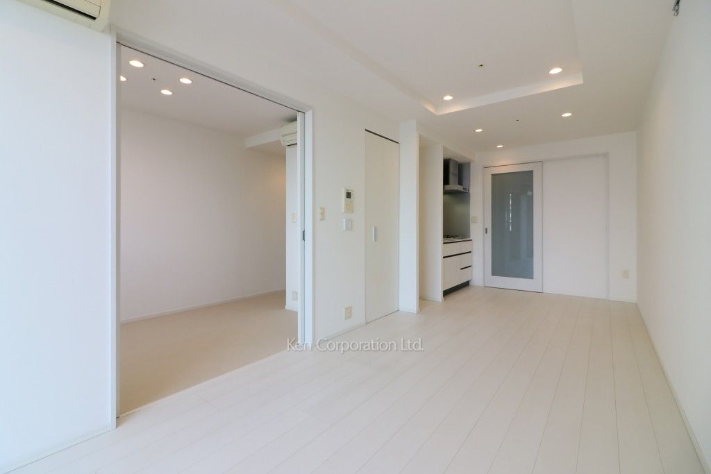 芝浦アイランド ブルームタワーの写真 居室（LDなど） ※25階の同じ間取タイプを撮影。仕様が異なることがあります。