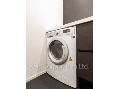 芝浦アイランド ブルームタワーの写真 洗濯乾燥機