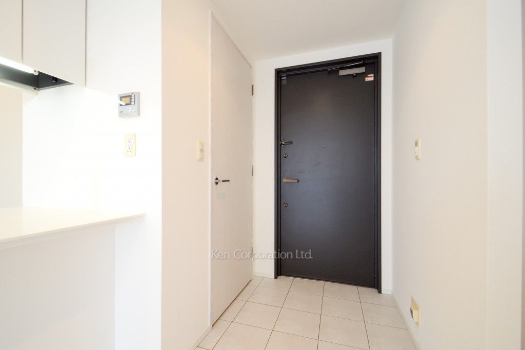 芝浦アイランド ブルームタワーの写真 玄関 ※22階の同じ間取タイプを撮影。仕様が異なることがあります。