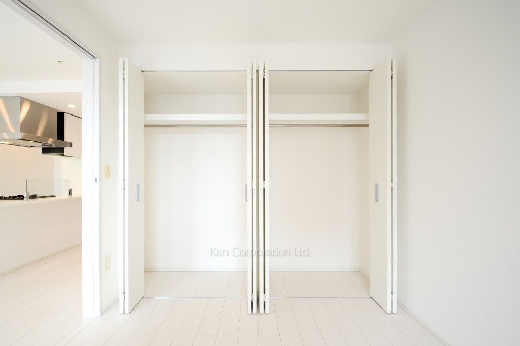 芝浦アイランド ブルームタワーの写真 クローゼット ※22階の同じ間取タイプを撮影。仕様が異なることがあります。