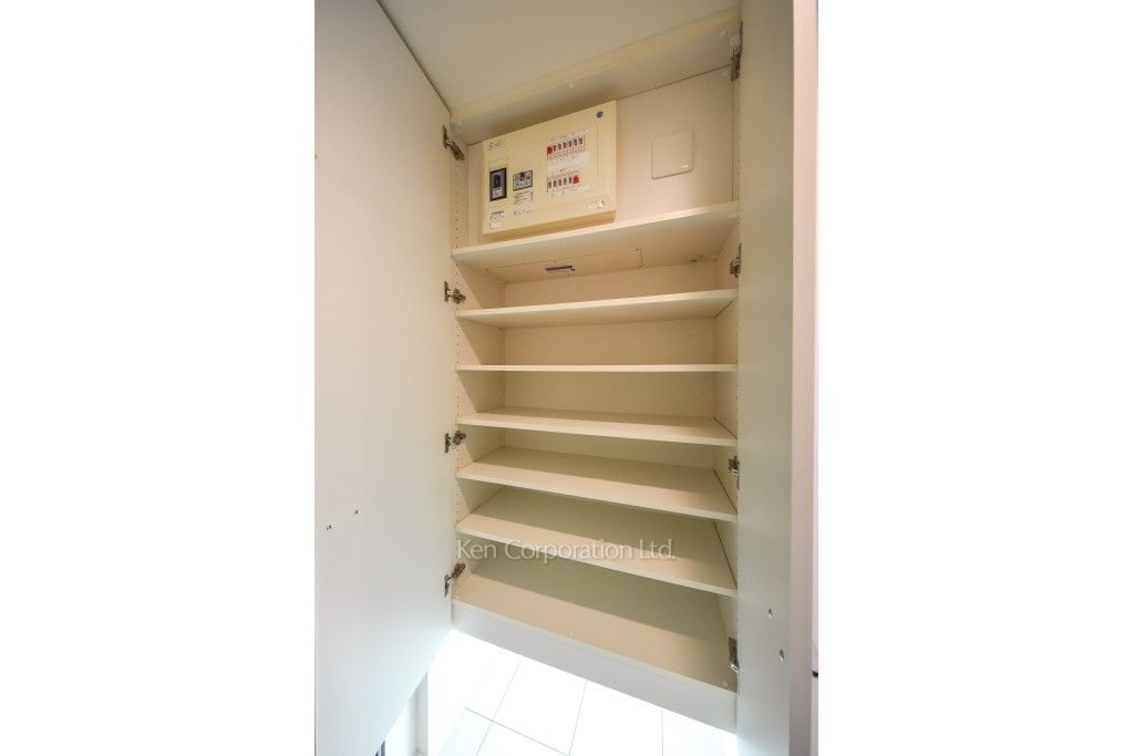 芝浦アイランド ブルームタワーの写真 シューズクローゼット