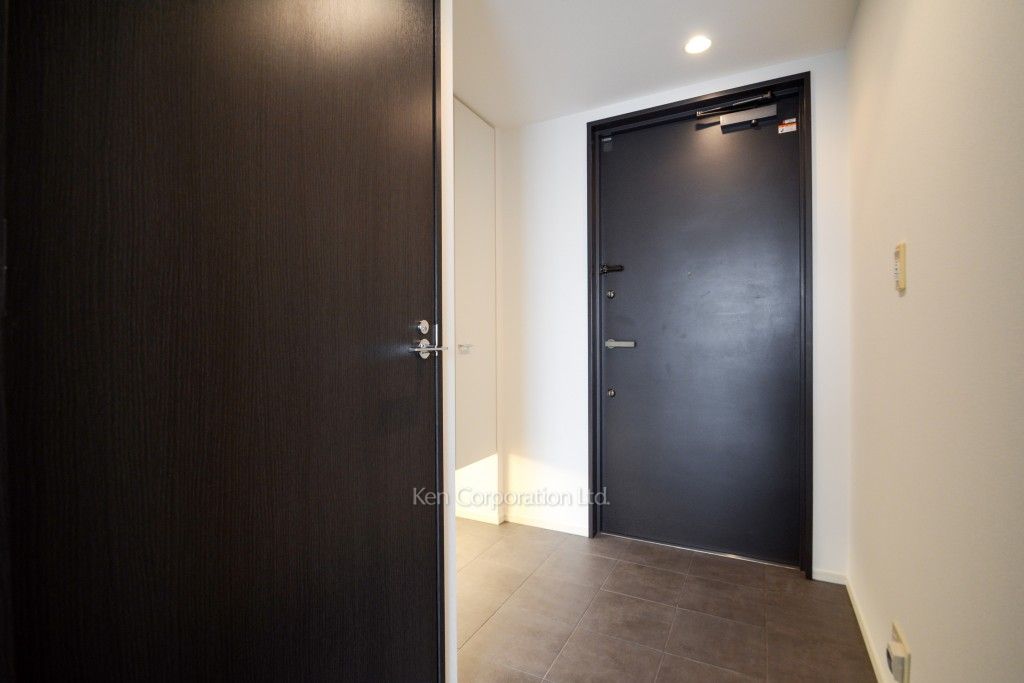 芝浦アイランド ブルームタワーの写真 玄関 ※24階の同じ間取タイプを撮影。仕様が異なることがあります。