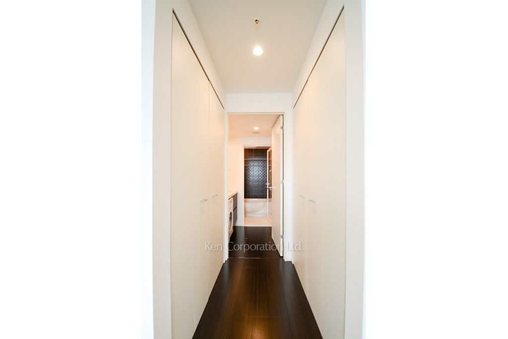 芝浦アイランド ブルームタワーの写真 クローゼット ※24階の同じ間取タイプを撮影。仕様が異なることがあります。