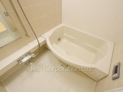 芝浦アイランド ブルームタワーの写真 バスルーム ※27階の同じ間取タイプを撮影。仕様が異なることがあります。