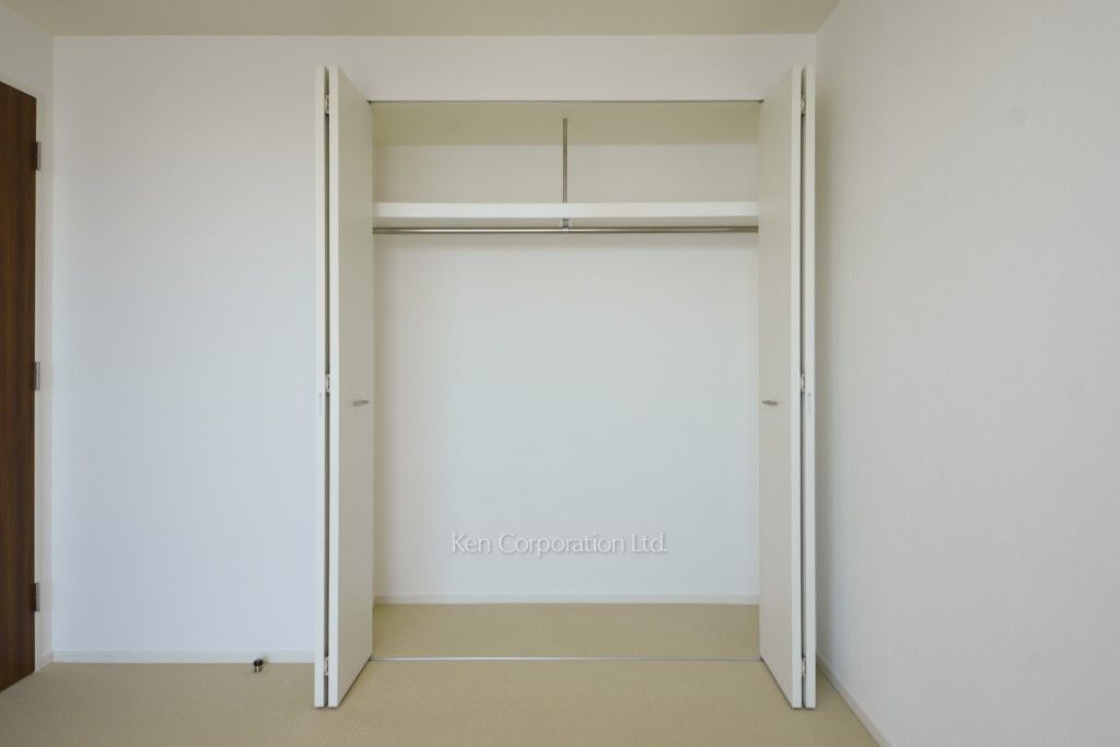 芝浦アイランド ブルームタワーの写真 クローゼット ※27階の同じ間取タイプを撮影。仕様が異なることがあります。