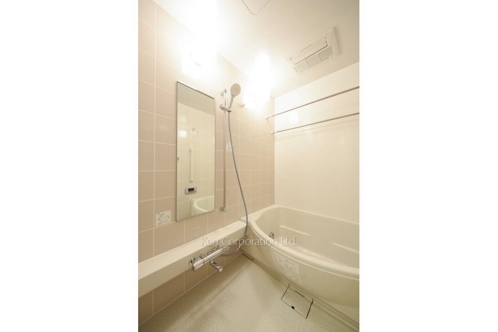 芝浦アイランド ブルームタワーの写真 バスルーム ※27階の同じ間取タイプを撮影。仕様が異なることがあります。