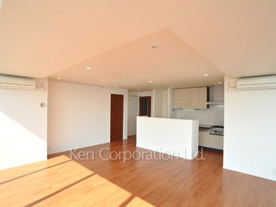 芝浦アイランド ブルームタワーの写真 居室（LDなど）