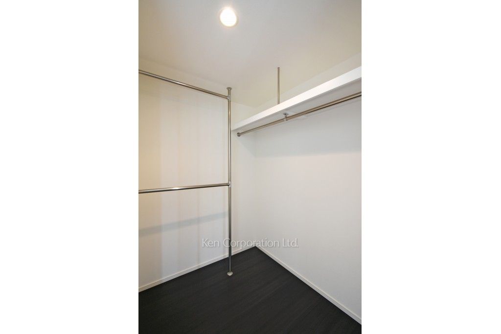 芝浦アイランド ブルームタワーの写真 ウォークインクローゼット ※34階の同じ間取タイプを撮影。仕様が異なることがあります。