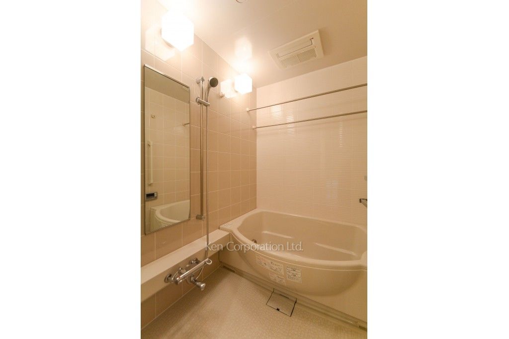 芝浦アイランド ブルームタワーの写真 バスルーム ※33階の同じ間取タイプを撮影。仕様が異なることがあります。