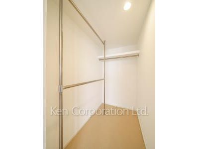 芝浦アイランド ブルームタワーの写真 ウォークインクローゼット