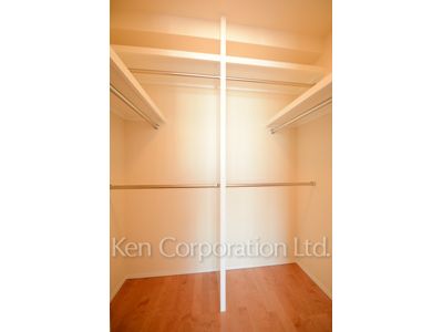 赤坂ザレジデンスの写真 ウォークインクローゼット ※15階の同じ間取タイプを撮影。仕様が異なることがあります。