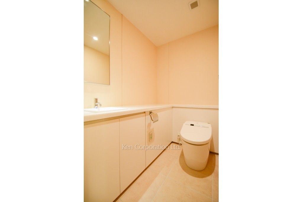 赤坂ザレジデンスの写真 トイレ ※15階の同じ間取タイプを撮影。仕様が異なることがあります。