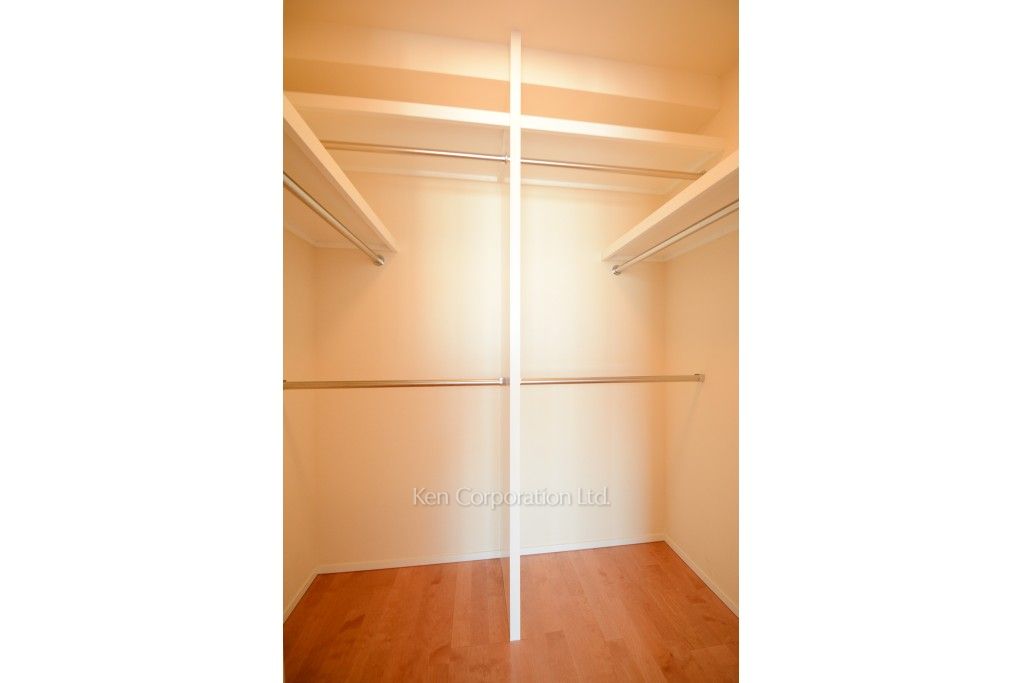 赤坂ザレジデンスの写真 ウォークインクローゼット ※15階の同じ間取タイプを撮影。仕様が異なることがあります。