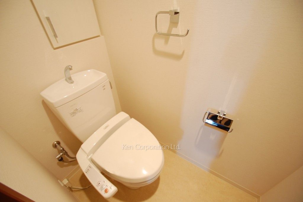 プラティーヌ新宿新都心の写真 トイレ ※10階の同じ間取タイプを撮影。仕様が異なることがあります。