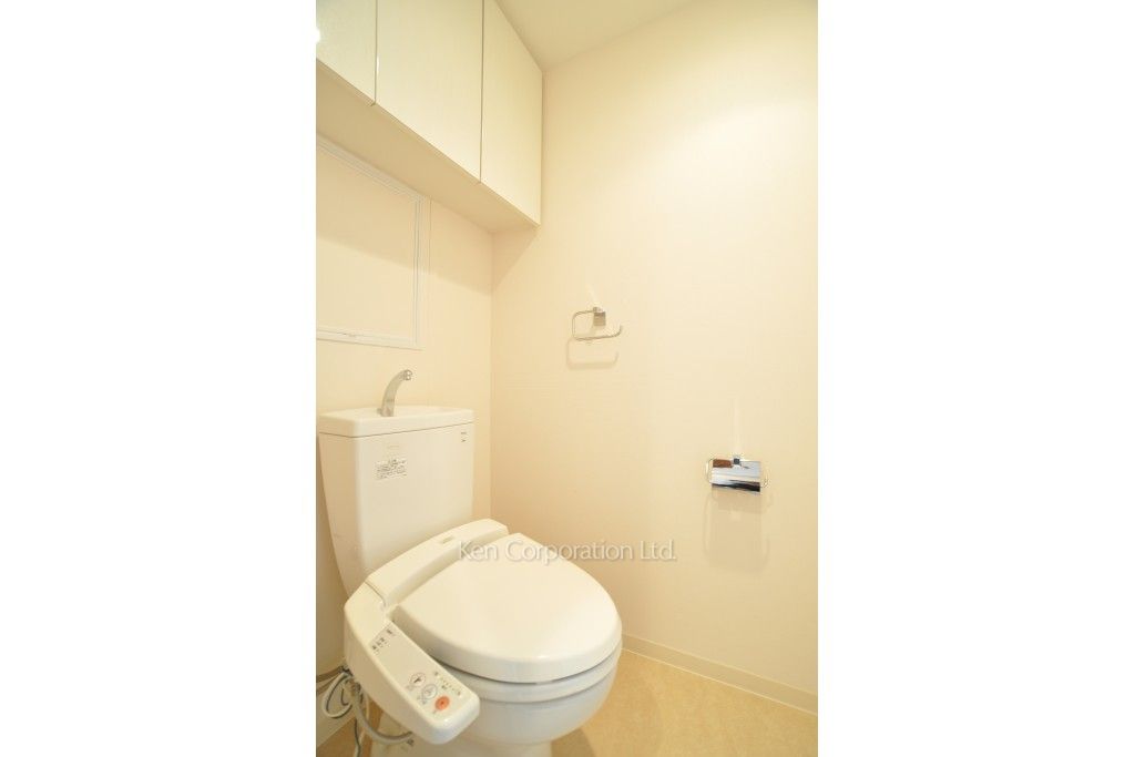 プラティーヌ新宿新都心の写真 トイレ ※15階の同じ間取タイプを撮影。仕様が異なることがあります。