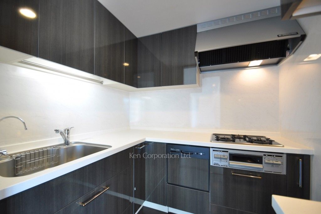 プラティーヌ新宿新都心の写真 キッチン ※20階の同じ間取タイプを撮影。仕様が異なることがあります。