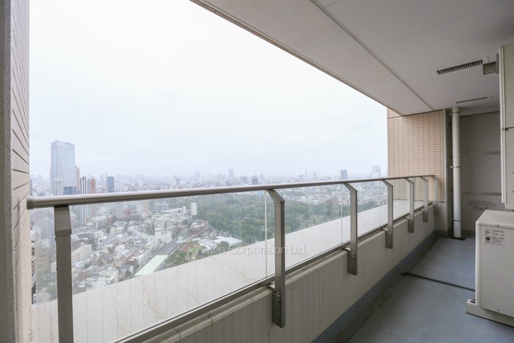 パークアクシス青山一丁目タワーの写真 バルコニー