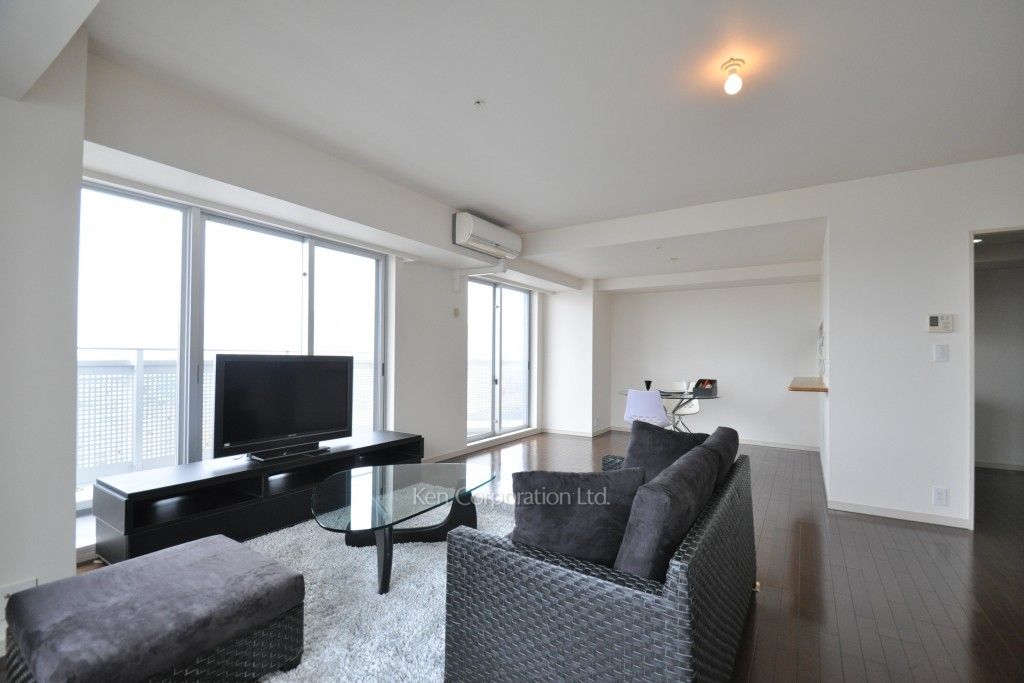 トレステージ目黒の写真 リビングダイニング