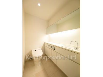 赤坂タワーレジデンスTop of the Hillの写真 トイレ