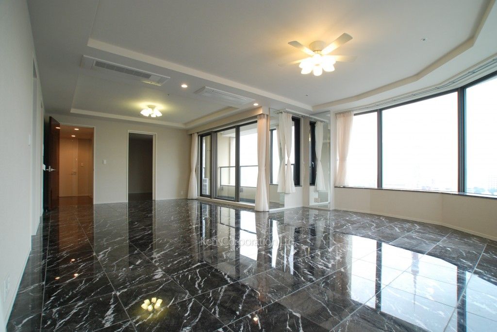 パークコート虎ノ門愛宕タワーの写真 リビングダイニング