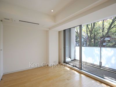 マスターベッドルーム