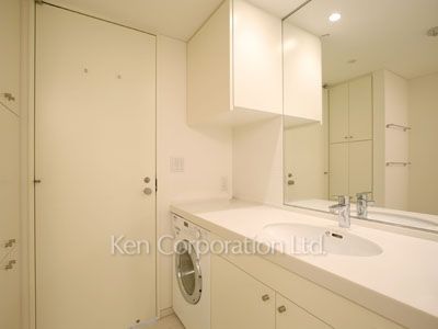 パウダールーム