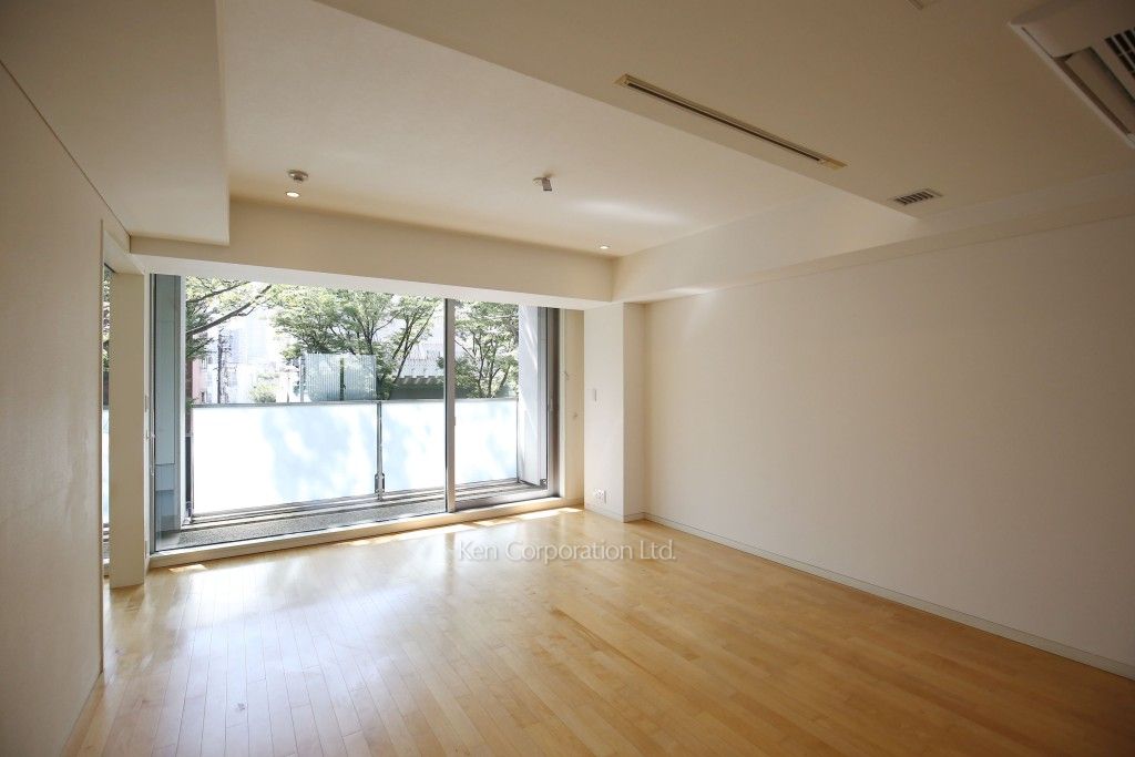 表参道ヒルズゼルコバテラスの写真 居室（LDなど）